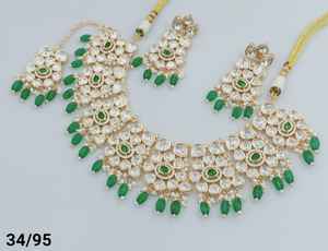 Fleur élégante Kundan & Drop indien fantaisie traditionnel & GoldTone Kundan perle collier ras du cou ensemble avec boucle d'oreille assortieMangtika ensemble - Product Image 2