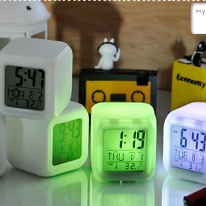 Modern Multifunction Cartoon <strong>Cube</strong> <strong>Alarm</strong> <strong>Clock</strong> LED Watch Glowing Thermometer Changeable Digital Snooze Features for Children - Product Image 3