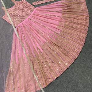 Tissu de robe Anarkali prêt à l'emploi de bonne qualité les plus vendus pour la dernière collection de robes du fabricant et exportateur indien - Product Image 4
