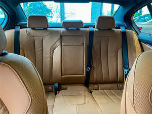 Best-seller, berline 5 places, 4 portes, cuir, traction avant, automatique, pneus R18, norme Euro VI, essence - Product Image 6