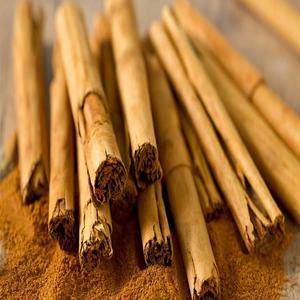 Canela de Casia de corteza entera secada por expertos y elaborada a partir de Casia cinnamomum natural ahora disponible en stock para una entrega rápida - Product Image 2
