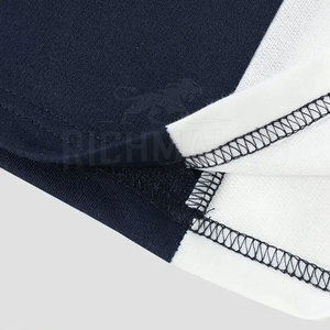 Venta al por mayor de Camisetas Básicas de hombre de manga corta con cuello redondo, tela de algodón suave hecha en Pakistán - Product Image 5