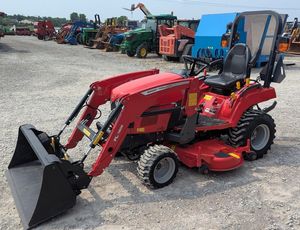 Mini tracteur Massey Ferguson GC1725M 23HP à prix avantageux, moteur à engrenages, entretien facile, siège confortable, capacité de levage puissante - Product Image 1