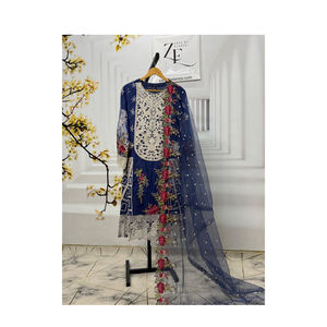 Vestido de mujer paquistaní Salwar Kameez, trajes elegantes para mujer, trajes étnicos, colección elegante, vestidos de mujer pakistaníes para ropa de fiesta - Product Image 1