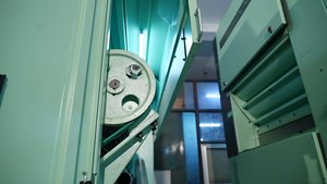 Fiber Spinning Machineries <b>Making</b> <b>Machine</b> Commercial Equipment & Machinery <b>Zipper</b> <b>Making</b> <b>Machines</b> - Product Image 4