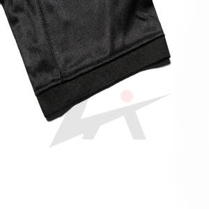 Vêtements de football américain personnalisés, uniformes fabriqués au Pakistan, maillots de fans de football américain de qualité supérieure au design par sublimation en maille - Product Image 2