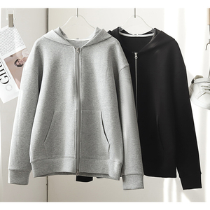 Sweat-shirt à capuche zippé personnalisé pour hommes, vêtements de rue décontractés courts pour l'hiver à motif solide - Product Image 3