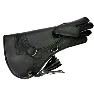Gants de fauconnerie en cuir de vachette véritable noir à manchette longue avec piège à animaux en cuir fabriqué au Pakistan pour les produits de chasse - Product Image 1