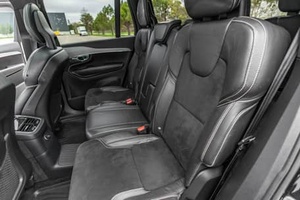 2017 VO-LVO XC90 T8 E-AWD R-DESIGN - Product Image 5