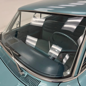 Chevrolet Impala berline sport 4 portes 1963 d'occasion et propre - Product Image 1