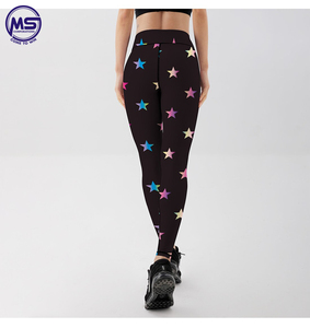 Vêtements de sport personnalisés, nouvelle mode, motif étoiles colorées, imprimé numérique, leggings skinny respirants avec logo taille moyenne, tissu tricoté - Product Image 4
