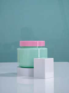 Pots cosmétiques en plastique PET avec bouchon à vis pour emballage de crème pour le visage et de soins de la peau Pavico Vietnam Marque OEM ODM Service disponible - Product Image 4