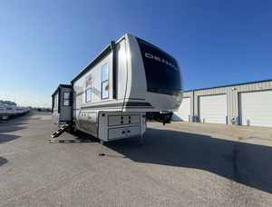 2025 2024 2026 Dutchmen D-e-n-a-l-i 366RK Rvs Camper Motorhomes Travel Trailer - Product Image 3