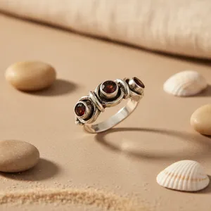 Bague vintage en argent 925 avec grenat, sertie en clos, design géométrique, unisexe, pour usage quotidien, bagues en pierres précieuses du Rajasthan, cadeau tendance - Product Image 1