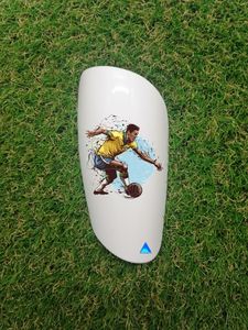 Equipo de protección de jugador de fútbol masculino de alto nivel Tipo 18 Espinilleras de altos estándares - Product Image 3