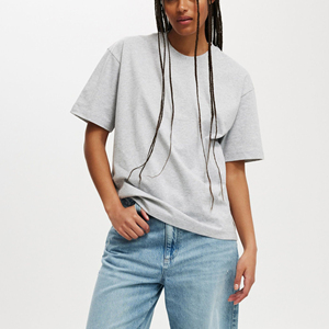 เสื้อยืดสตรีโอเวอร์ไซส์ผ้าคอตตอนระบายอากาศทันสมัย100% เป็นมิตรกับสิ่งแวดล้อมแห้งเร็วเปิดไหล่ในฤดูร้อน - Product Image 3