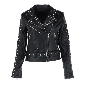 Venta al por mayor de chaqueta de motorista de cuero con tachuelas y cremallera para mujer, chaquetas de moda con tachuelas de PU de piel sintética para la venta - Product Image 1