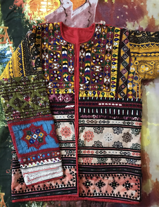 Chaqueta Banjara de algodón con patchwork bordado a mano, chaqueta tribal para mujer, manga larga, para otoño. - Product Image 2