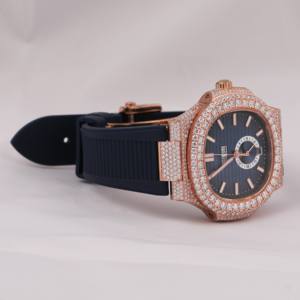 นาฬิกาแฟชั่นผู้ชายประดับเพชรโมอิสซาไนต์เกรด VVS  แบบควอตซ์ สไตล์ฮิปฮอป รุ่นลิมิเต็ดอิดิชั่น สำหรับธุรกิจและกีฬา - Product Image 4