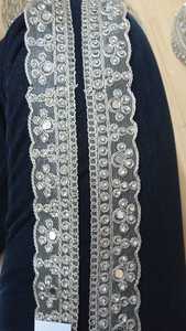 Encajes Ligeros Ecológicos Bordados a Mano para Prendas y Adornos de Novia. para Diseñadores de Moda, Boutiques y Manualidades - Product Image 4