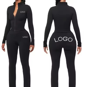 Vêtements de sport pour femmes Ensemble deux pièces pour femmes Ensemble deux pièces en velours pour femmes Streetwear Survêtement en velours pour femmes - Product Image 1