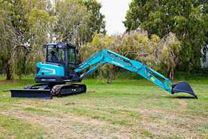 Mini-excavatrice Sunward SWE35UF de qualité supérieure, achetez maintenant, livraison rapide garantie, machine compacte efficace et puissante - Product Image 2