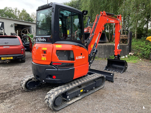 Mini-excavatrice sur chenilles Kubota U36-4 d'occasion, excavatrice compacte hydraulique pour travaux agricoles et de construction - Product Image 2