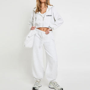 Chándal de color liso con mangas largas, servicio OEM, transpirable, modelo 2026 para mujer, con cierre de cremallera, a precio económico. - Product Image 1