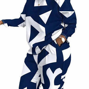 Ensemble de survêtement pour femme à capuche imprimé personnalisé, vente chaude 2025, décontracté, 2 pièces, couleur unie, respirant, séchage rapide, streetwear - Product Image 1