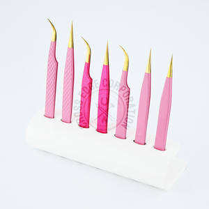 Pinza para Extensión de Pestañas con Punta de Fibra y Logotipo Personalizado, Pinza de 90 Grados para Mega Volumen, Herramienta de Precisión de Acero Inoxidable - Product Image 1