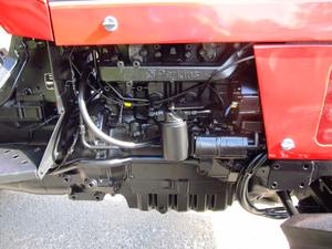 Vente en gros de tracteur à roues Massey Ferguson 390 à vendre peu coûteux avec des composants de base, y compris le moteur de la pompe de boîte de vitesses du moteur Bearin - Product Image 5