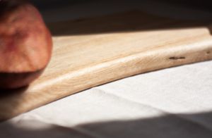 Tabla de cortar grande de roble con asa para servir y picar-Tabla de queso Bandeja de charcutería Tabla de servir - Product Image 2