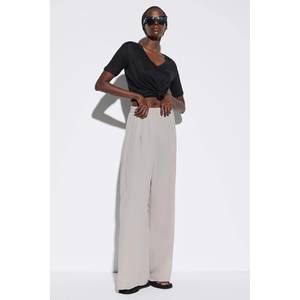 Pantalons pour femmes - élégants et confortables, 100% coton, décontractés, longueur mi-longue - Product Image 3