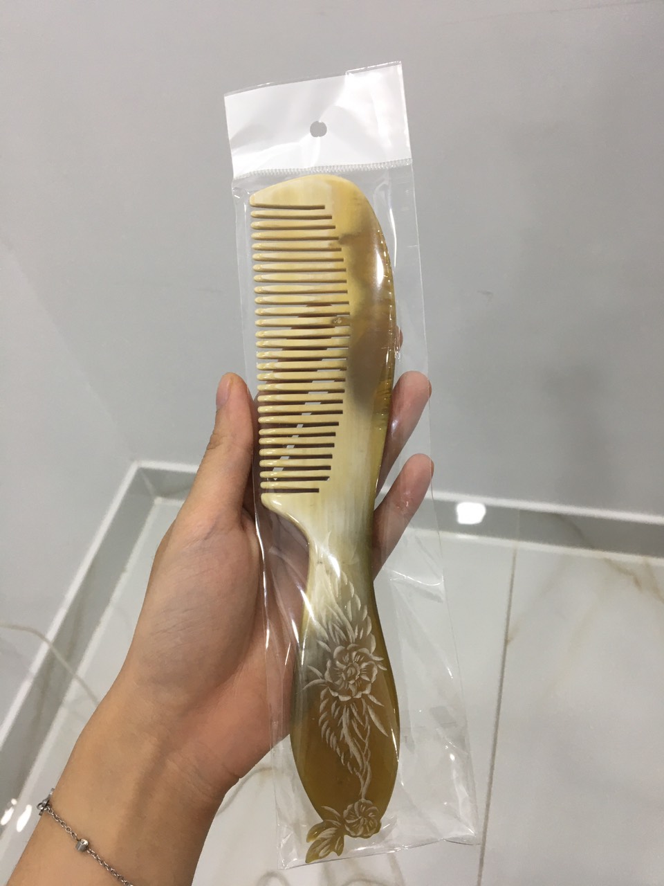 新デザイン ベトナム産水牛の角櫛 天然 安価 最高品質 輸出用| Alibaba.com