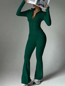 Conjunto de Dos Piezas Casual Retro Y2K con Logotipo Personalizado para Mujer, Pantalones Acampanados y Sudadera con Capucha, Diseño Sólido, Moda al por Mayor - Product Image 6