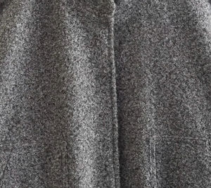 Achetez la nouvelle collection de vestes bomber oversize pour femmes, avec poches, col montant et manches longues. - Product Image 6