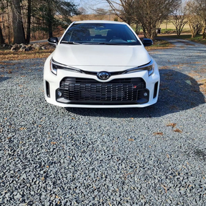 CLEAN 2023 para GR Corolla Core, Volante a la Izquierda, Emisión Euro IV - Product Image 1