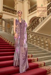 Ropa de Fiesta Moderna India y Pakistaní de Seda Satén Superior Gaji con Acabado Pallu Marmo - Product Image 2