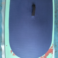 Planche de SUP gonflable personnalisée en gros avec ailerons pour la planche à pagaie et le surf