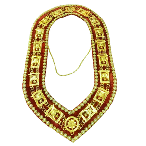 Collares de cadena de Sumo Sacerdote masónico personalizado con respaldo de terciopelo rojo chapado en oro con diamantes de imitación - Product Image 1