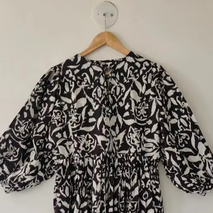 Casual Loose Fit Block Print Midi Dress Summer Mini vestido con cuello profundo y cierre de cuerda Ikat Print Cintura natural - Product Image 1