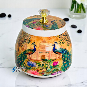 Pichwai Boîte à fruits secs de 4 pouces Design en métal martelé imprimé avec couvercle pour le stockage des aliments de cuisine Cadeau de retour pour chaque occasion - Product Image 1