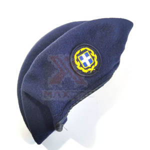 Bérets de style unique fabriqués au Pakistan, personnalisables selon votre propre design, en vente en ligne - Product Image 3