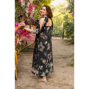 Asifa & Nabeel Gulkari Summer'25 Meadow Breeze Chiffon GKL-02 Halter Collar TC-1341 para Primavera/Verano - Product Image 4