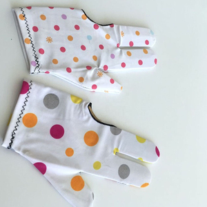 Venta al por mayor logotipo personalizado guantes de billar antideslizante 3 dedos guantes de mesa de billar transpirable cómodo Unisex taco guantes - Product Image 1