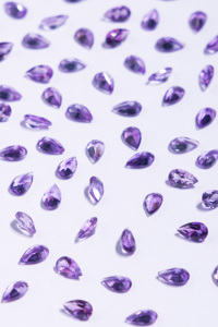 Amatista brasileña Natural de calidad AAA, 8x5 MM, piedra preciosa de cuarzo suelta, forma de corte de pera para la fabricación de joyas - Product Image 2