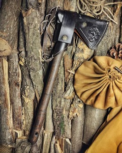 Venta al por mayor personalizado OEM ODM fábrica de cubiertos profesional Damasco supervivencia caliente-forjado caza hecho a mano ejes afilados y duraderos - Product Image 6