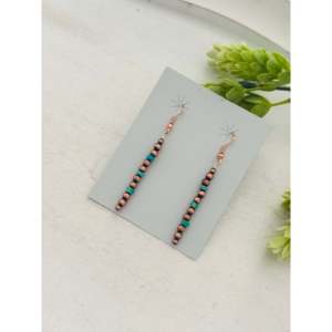 Boucles d'oreilles pendantes style Navajo en turquoise et perles de cuivre, clous en laiton plaqué or pour fêtes, mariages et cadeaux - Product Image 4