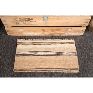 พรมวินเทจขนาดเล็ก 2.5x1.3 ฟุต พรมตุรกี พรมลายทางสีเบจ KLM - Product Image 1