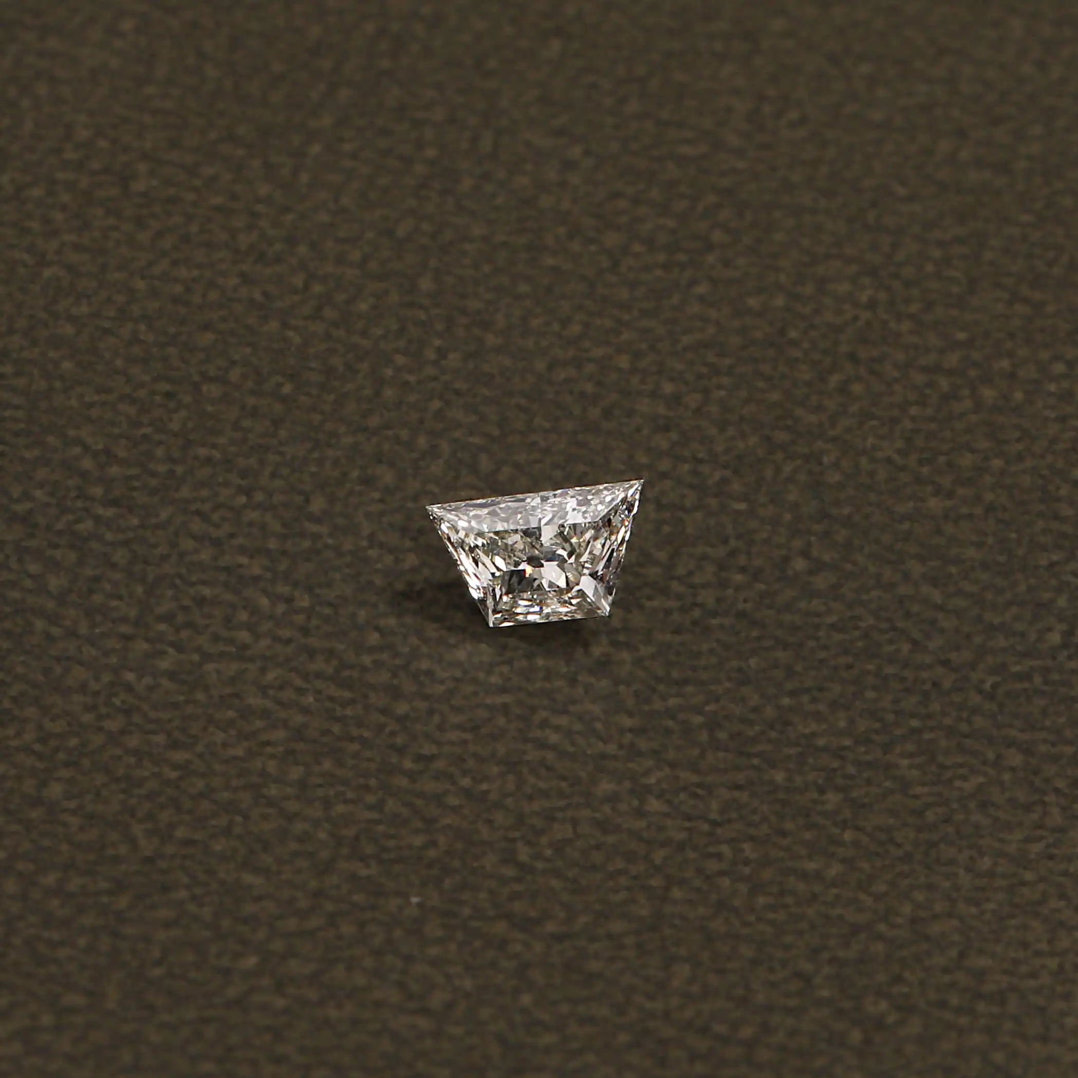 1.05 Karaat Trapezium Geslepen Lab Gekweekte Diamant Cvd Ef Kleur Gevulde Lab Gemaakt Diamant Losse Steen Voor Prachtige Sieraden